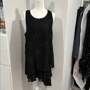 Elegant Black Sleeveless Dress